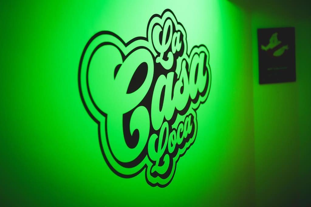 Games And Movies Lounge 7 Bed City Centre Apartment 뉴캐슬어폰타인 외부 사진