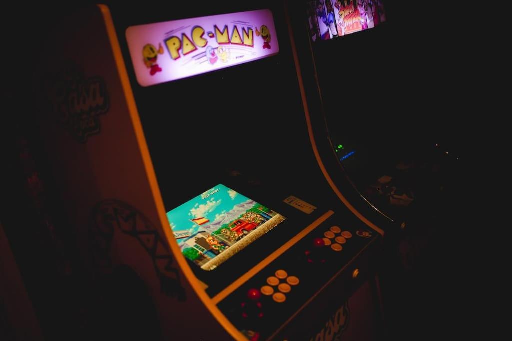 Games And Movies Lounge 7 Bed City Centre Apartment 뉴캐슬어폰타인 외부 사진