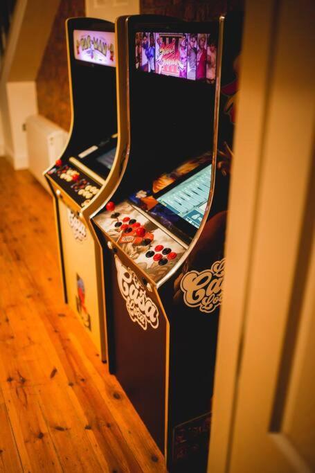 Games And Movies Lounge 7 Bed City Centre Apartment 뉴캐슬어폰타인 외부 사진