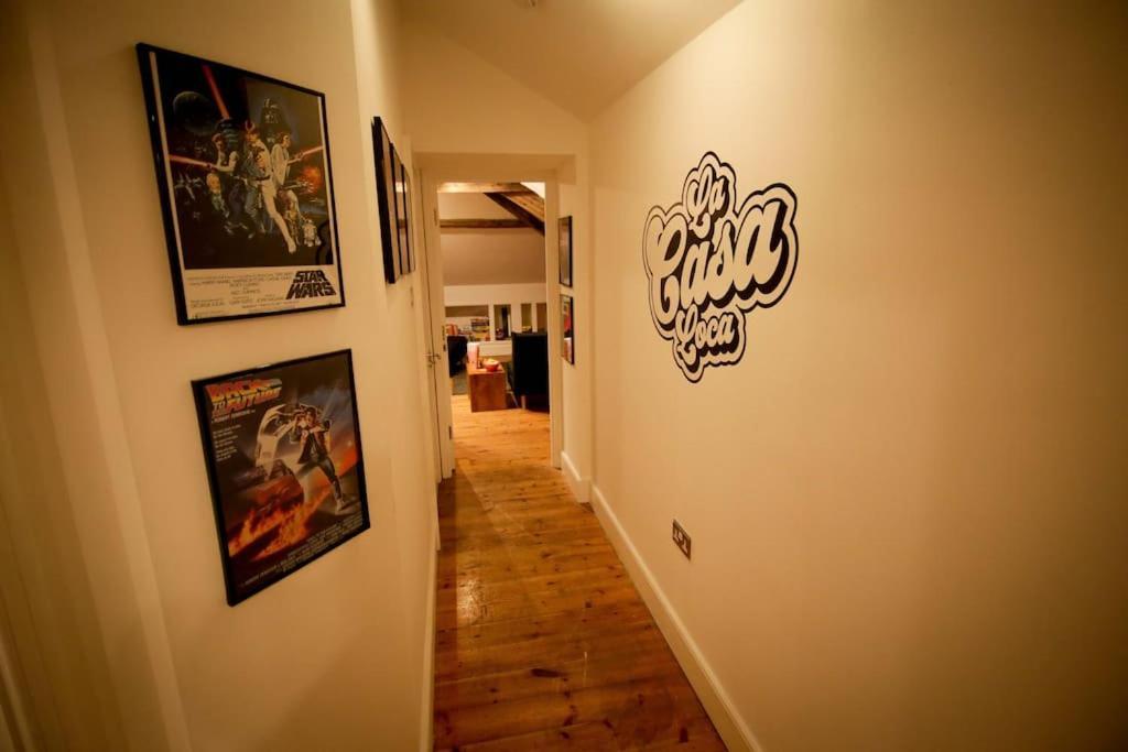 Games And Movies Lounge 7 Bed City Centre Apartment 뉴캐슬어폰타인 외부 사진